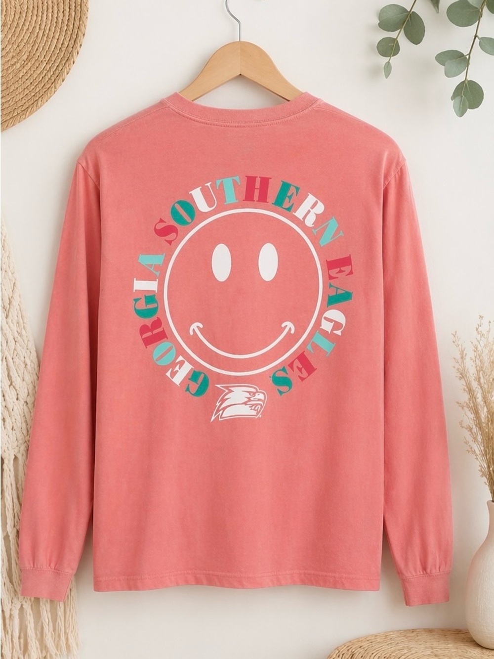 Georgia‎ Southern Eagles Long Sleeve Tee Smiley Graphic Size M Casual College